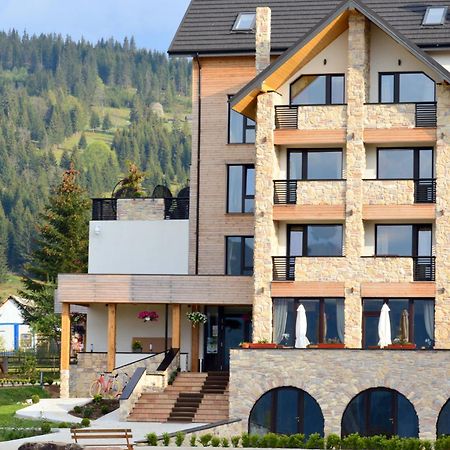 Domeniul Dornei Hotel Ватра Дорней Екстериор снимка